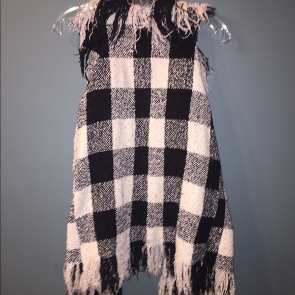 Knit Cardigan Vest - Picture 2 of 2